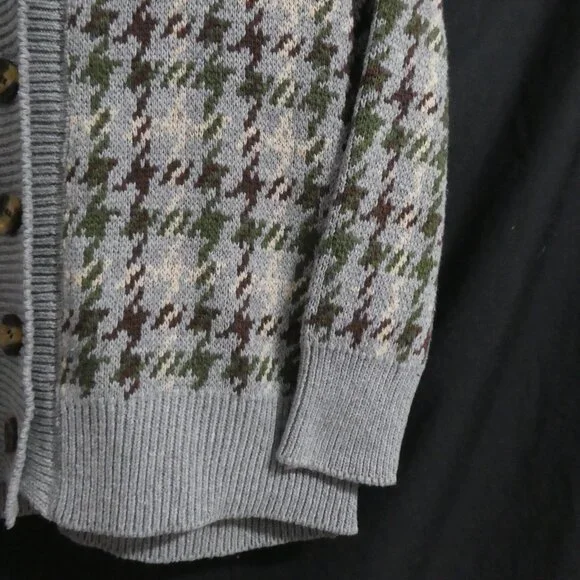 Heavy Wool Blend Houndstooth Button-Up Cardigan | xl - extra large | V-Neck - Picture 8 of 15